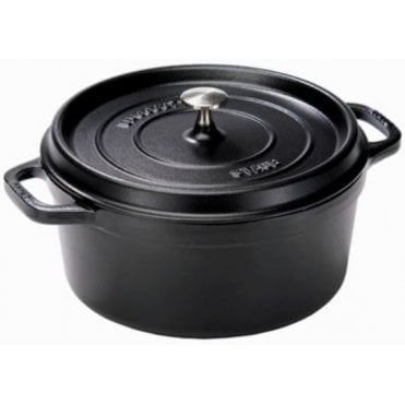 Staub Cast Iron 22cm / 8.5" (2.6l) Black Cocotte
